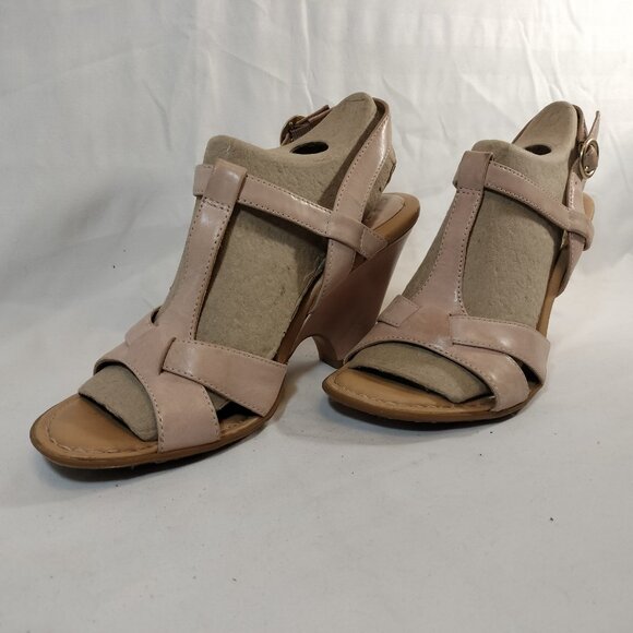 Born Crown Myndy Wedge Sandal; Pink/Blush Leather - Picture 2 of 9